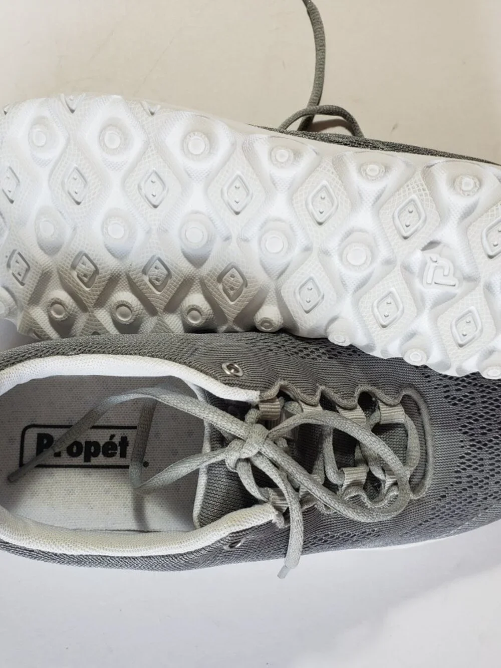 Propet Gray Tennis Shoes - Sz 8 1/2 W - NWOT